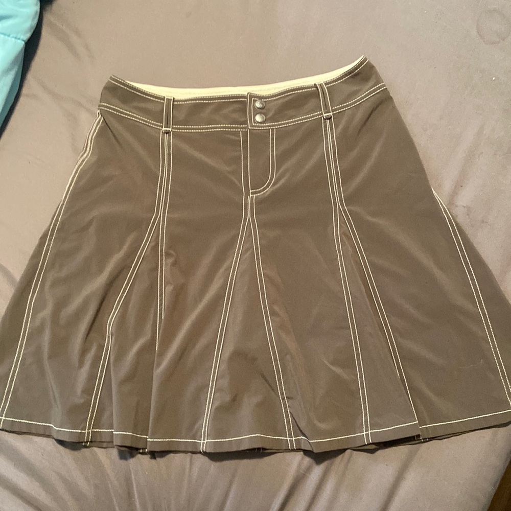 Athleta Knee Length Sports Skort